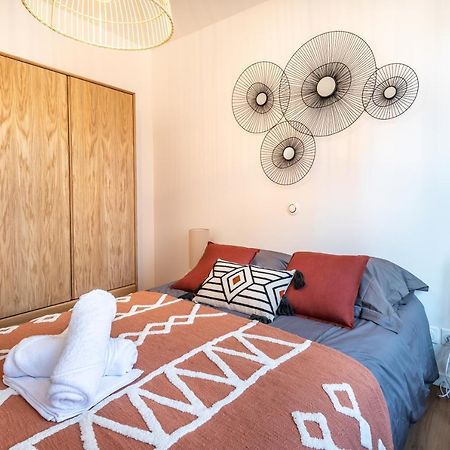 Downtown Rooftop - Centre Ville - Wifi - Terrasse - Netflix Amiens Luaran gambar