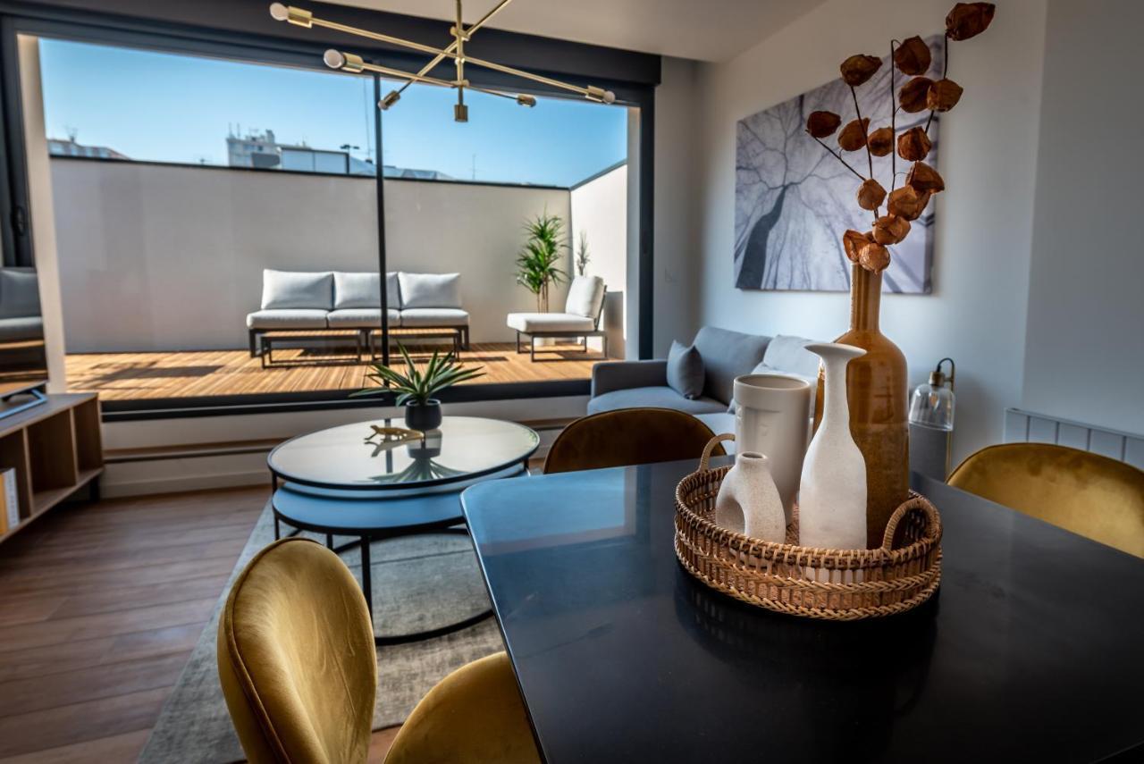 Downtown Rooftop - Centre Ville - Wifi - Terrasse - Netflix Amiens Luaran gambar