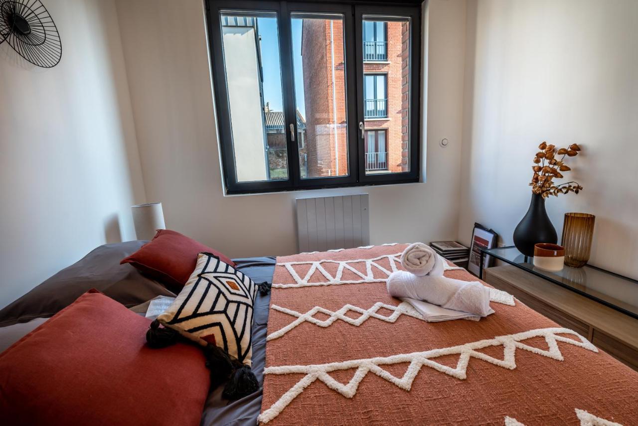 Downtown Rooftop - Centre Ville - Wifi - Terrasse - Netflix Amiens Luaran gambar